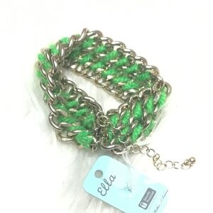 Green bracelet
